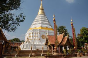Wat Chiang Yuen Chiang Mai walking tour