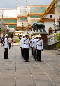 grand palace bangkok Changing of the Guards